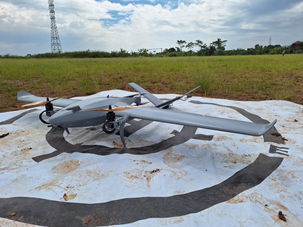 Drone bekerja - Raybe