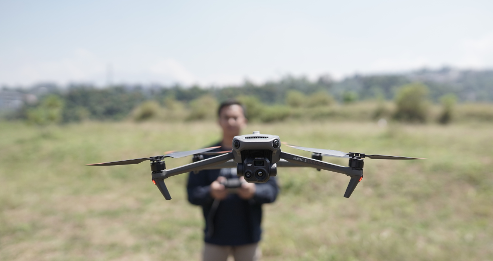 Droine survei dan pemetaan